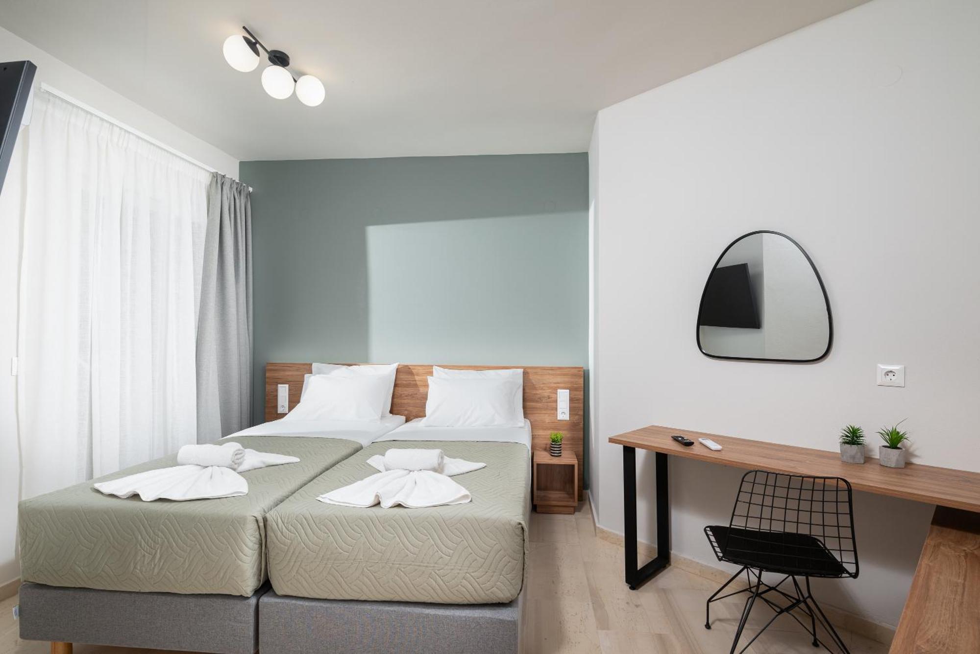 Makas Suites ヘルソニソス エクステリア 写真